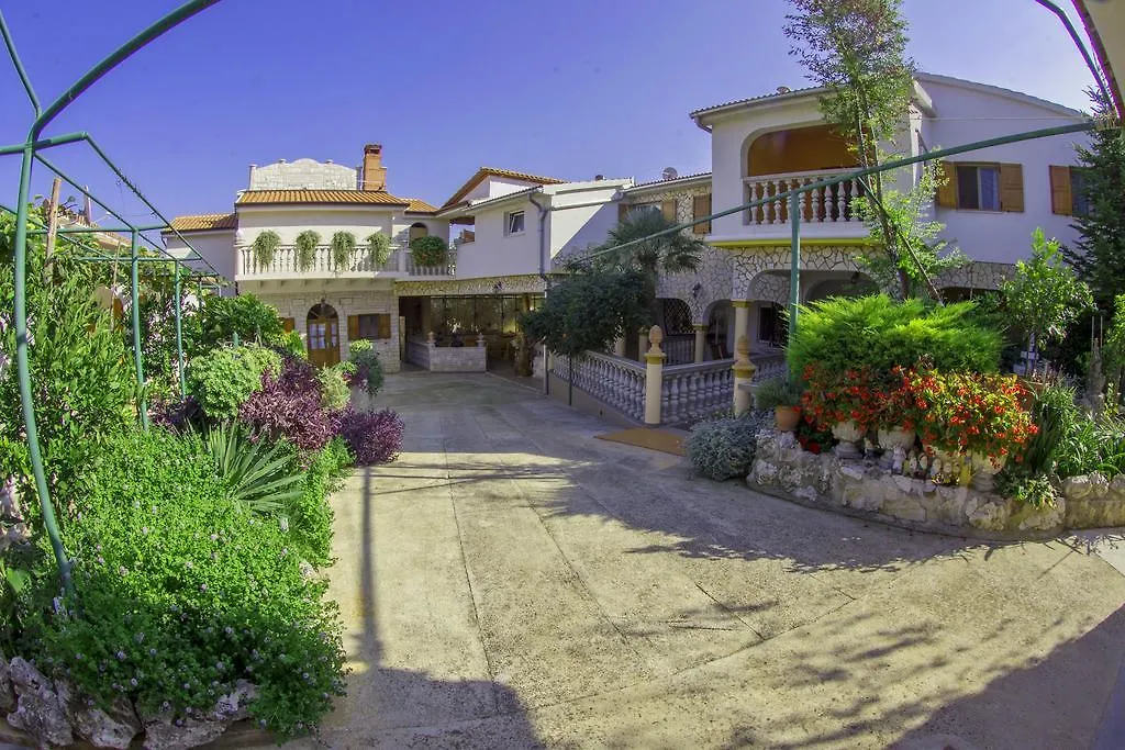 Apartment Olive Medulin Croatie